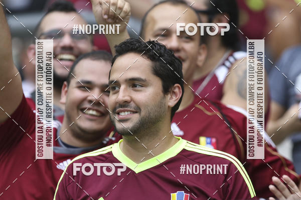 Compre suas fotos do eventoVenezuela x Peru no Fotop