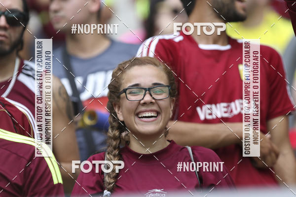 Compre suas fotos do eventoVenezuela x Peru no Fotop