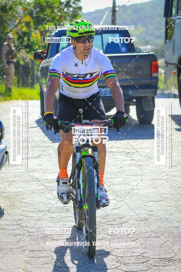 Buy your photos of the event8 PRAIA DO ROSA BIKE MARATHON on Fotop