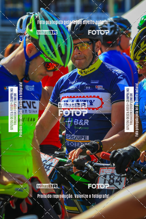 Buy your photos of the event8 PRAIA DO ROSA BIKE MARATHON on Fotop