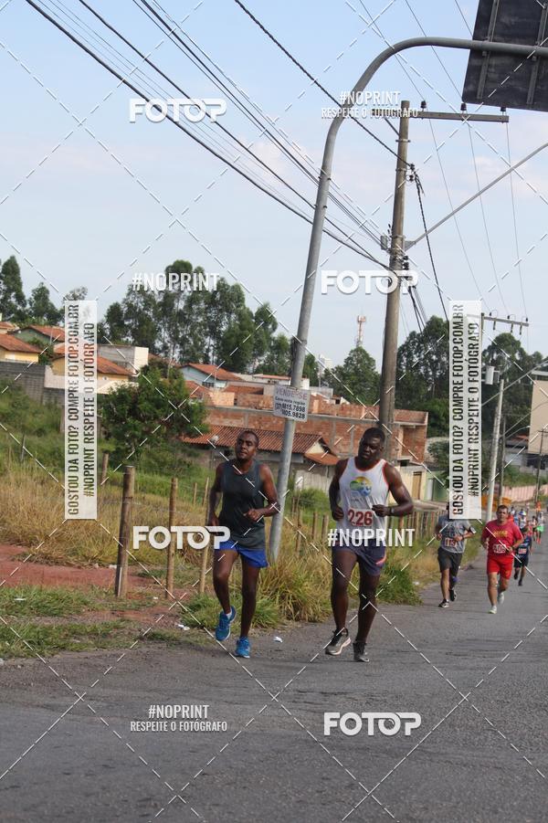 Buy your photos of the eventCORRIDA KIDS DE FRIAS_18.CORRIDA DE FRRIAS_N.S. DAS GRAAS-DIVINPOLIS on Fotop
