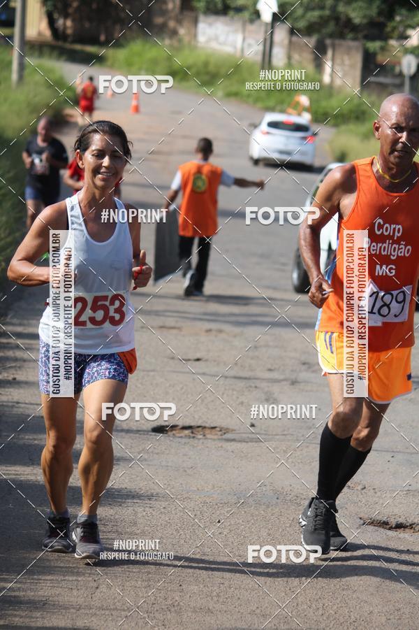 Buy your photos of the eventCORRIDA KIDS DE FRIAS_18.CORRIDA DE FRRIAS_N.S. DAS GRAAS-DIVINPOLIS on Fotop
