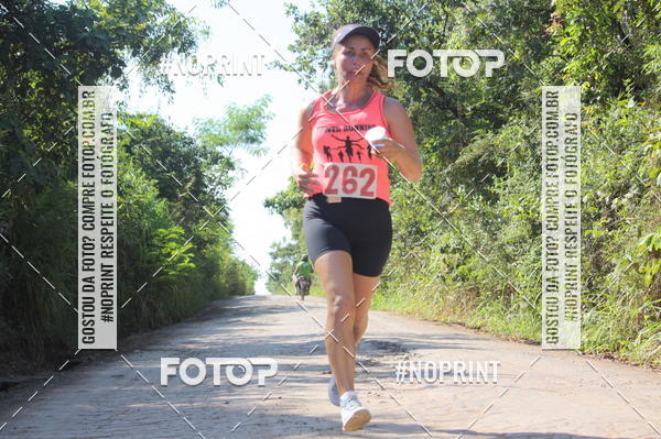 Buy your photos of the eventCORRIDA KIDS DE F�RIAS_18.CORRIDA DE FR�RIAS_N.S. DAS GRA�AS-DIVIN�POLIS on Fotop