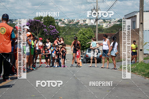 Buy your photos of the eventCORRIDA KIDS DE FRIAS_18.CORRIDA DE FRRIAS_N.S. DAS GRAAS-DIVINPOLIS on Fotop