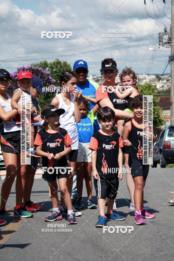 Buy your photos of the eventCORRIDA KIDS DE FRIAS_18.CORRIDA DE FRRIAS_N.S. DAS GRAAS-DIVINPOLIS on Fotop