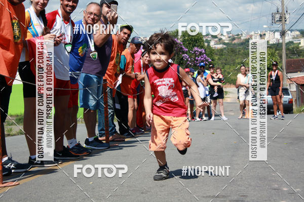 Buy your photos of the eventCORRIDA KIDS DE FRIAS_18.CORRIDA DE FRRIAS_N.S. DAS GRAAS-DIVINPOLIS on Fotop