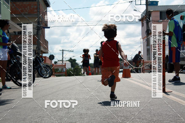 Buy your photos of the eventCORRIDA KIDS DE FRIAS_18.CORRIDA DE FRRIAS_N.S. DAS GRAAS-DIVINPOLIS on Fotop