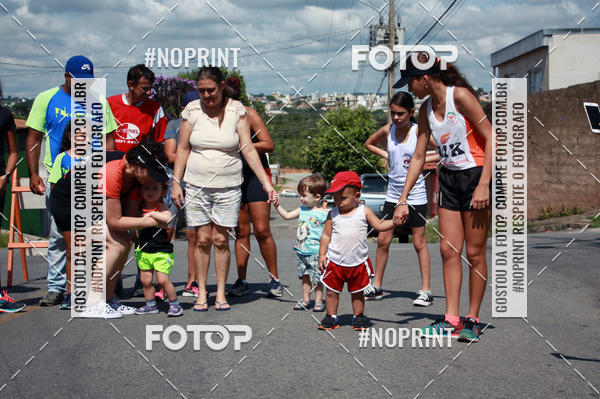 Buy your photos of the eventCORRIDA KIDS DE FRIAS_18.CORRIDA DE FRRIAS_N.S. DAS GRAAS-DIVINPOLIS on Fotop