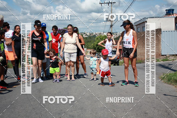 Buy your photos of the eventCORRIDA KIDS DE FRIAS_18.CORRIDA DE FRRIAS_N.S. DAS GRAAS-DIVINPOLIS on Fotop