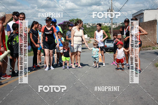 Buy your photos of the eventCORRIDA KIDS DE FRIAS_18.CORRIDA DE FRRIAS_N.S. DAS GRAAS-DIVINPOLIS on Fotop