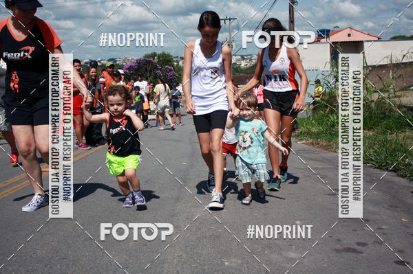 Buy your photos of the eventCORRIDA KIDS DE FRIAS_18.CORRIDA DE FRRIAS_N.S. DAS GRAAS-DIVINPOLIS on Fotop