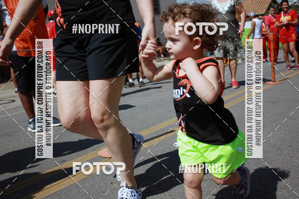 Buy your photos of the eventCORRIDA KIDS DE FRIAS_18.CORRIDA DE FRRIAS_N.S. DAS GRAAS-DIVINPOLIS on Fotop