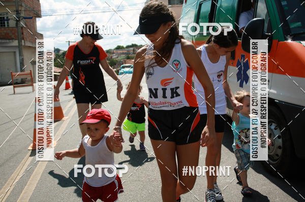 Buy your photos of the eventCORRIDA KIDS DE FRIAS_18.CORRIDA DE FRRIAS_N.S. DAS GRAAS-DIVINPOLIS on Fotop