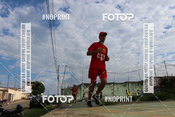 Buy your photos of the eventCORRIDA KIDS DE F�RIAS_18.CORRIDA DE FR�RIAS_N.S. DAS GRA�AS-DIVIN�POLIS on Fotop