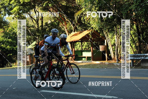 Achetez vos photos de l'�v�nementEstrada Parque Cabre�va Itu sur Fotop