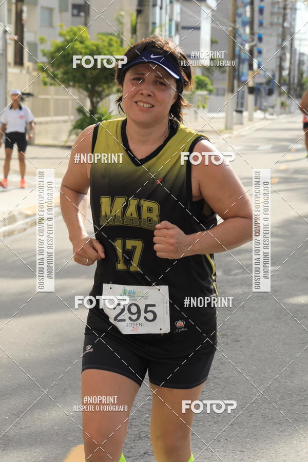 Buy your photos of the event8 Km Vero PRAIA GRANDE on Fotop