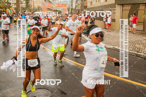 Buy your photos of the event8 Km Vero PRAIA GRANDE on Fotop