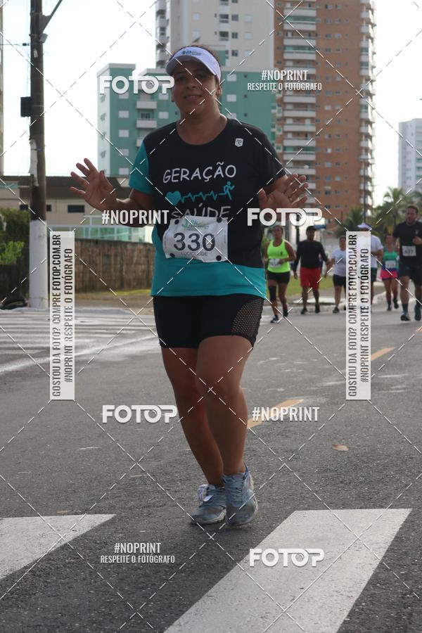 Compre suas fotos do evento8 Km Vero PRAIA GRANDE no Fotop