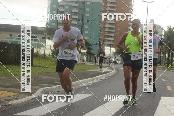 Compre suas fotos do evento8 Km Vero PRAIA GRANDE no Fotop