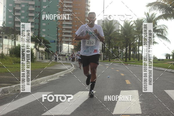 Achetez vos photos de l'vnement8 Km Vero PRAIA GRANDE sur Fotop