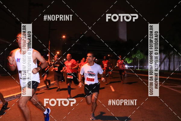 Buy your photos of the eventSANTANDER TRACK&FIELD RUN SERIES Pompeia Night on Fotop