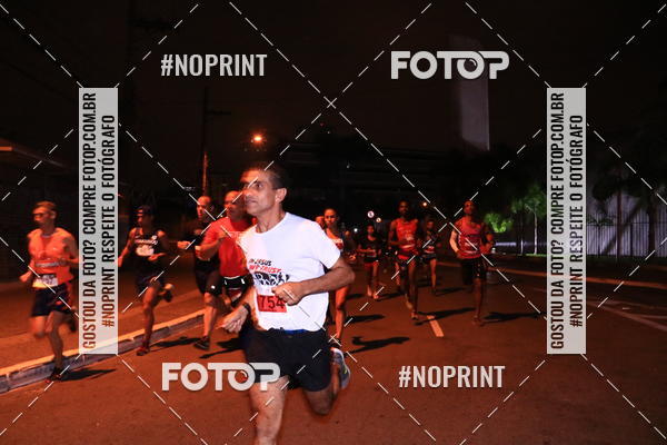Buy your photos of the eventSANTANDER TRACK&FIELD RUN SERIES Pompeia Night on Fotop