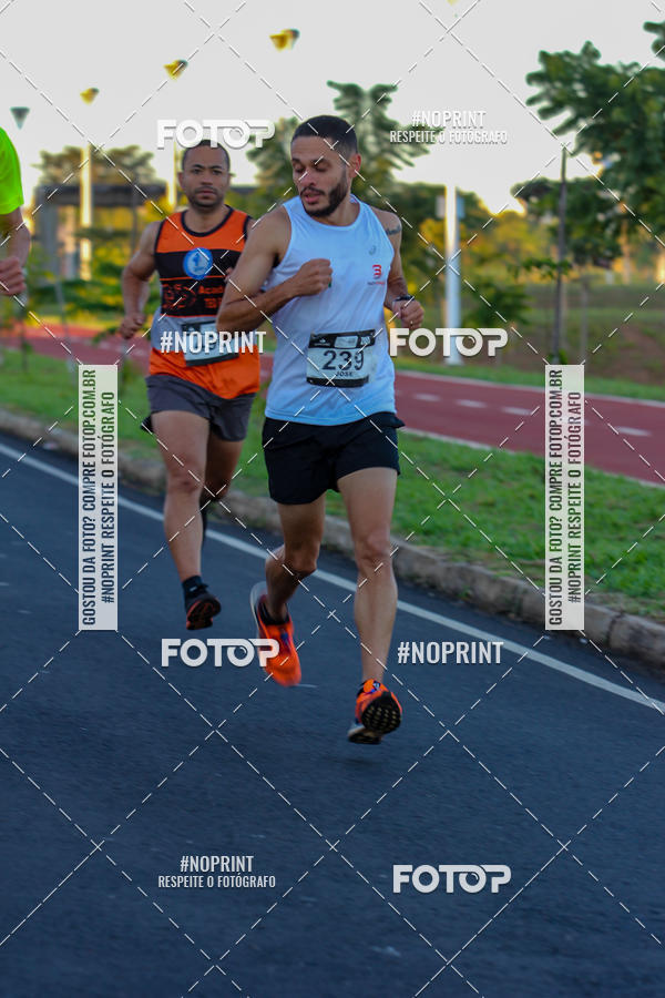 Buy your photos of the eventSANTANDER TRACK&FIELD RUN SERIES Iguatemi So Jos do Rio Preto II on Fotop