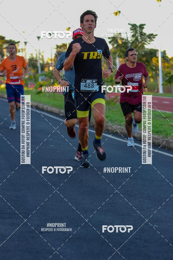 Buy your photos of the eventSANTANDER TRACK&FIELD RUN SERIES Iguatemi So Jos do Rio Preto II on Fotop