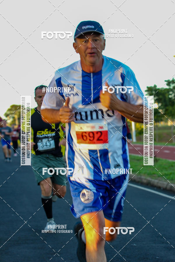 Buy your photos of the eventSANTANDER TRACK&FIELD RUN SERIES Iguatemi So Jos do Rio Preto II on Fotop