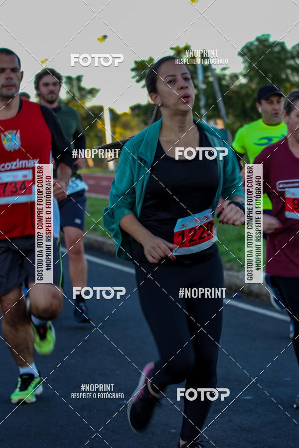 Achetez vos photos de l'vnementSANTANDER TRACK&FIELD RUN SERIES Iguatemi So Jos do Rio Preto II sur Fotop