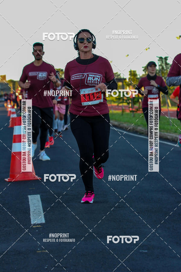 Buy your photos of the eventSANTANDER TRACK&FIELD RUN SERIES Iguatemi So Jos do Rio Preto II on Fotop