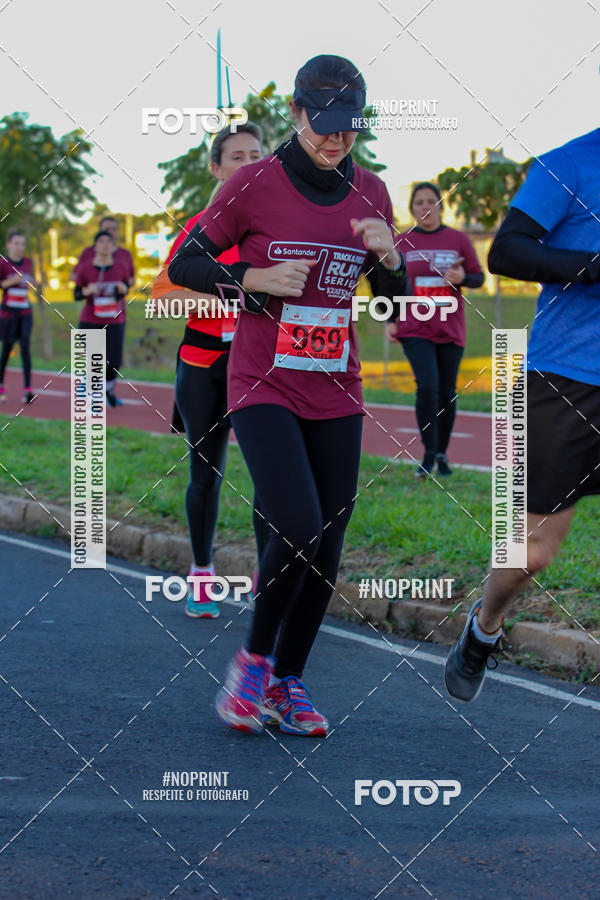 Buy your photos of the eventSANTANDER TRACK&FIELD RUN SERIES Iguatemi So Jos do Rio Preto II on Fotop