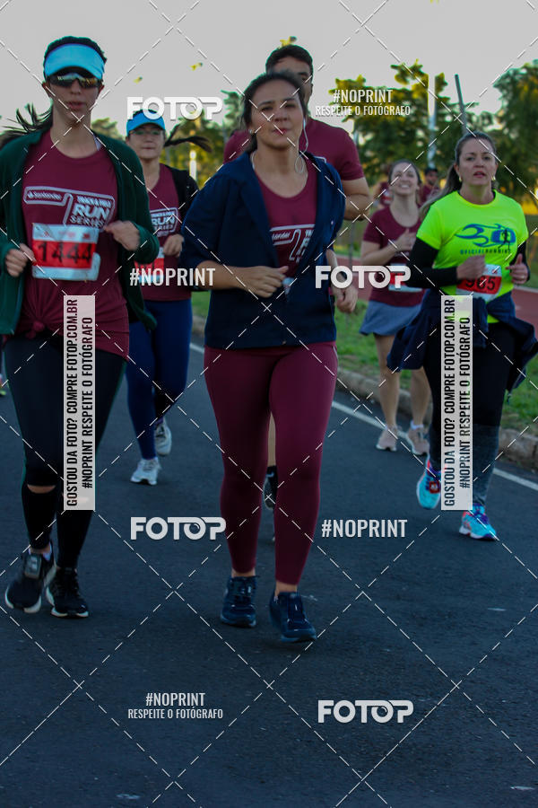 Buy your photos of the eventSANTANDER TRACK&FIELD RUN SERIES Iguatemi So Jos do Rio Preto II on Fotop