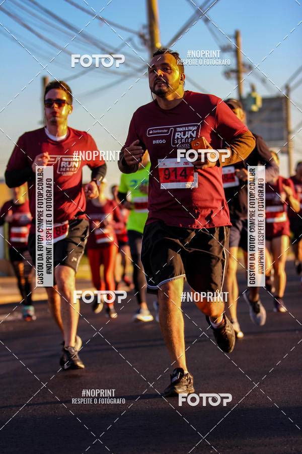 Buy your photos of the eventSANTANDER TRACK&FIELD RUN SERIES Iguatemi So Jos do Rio Preto II on Fotop