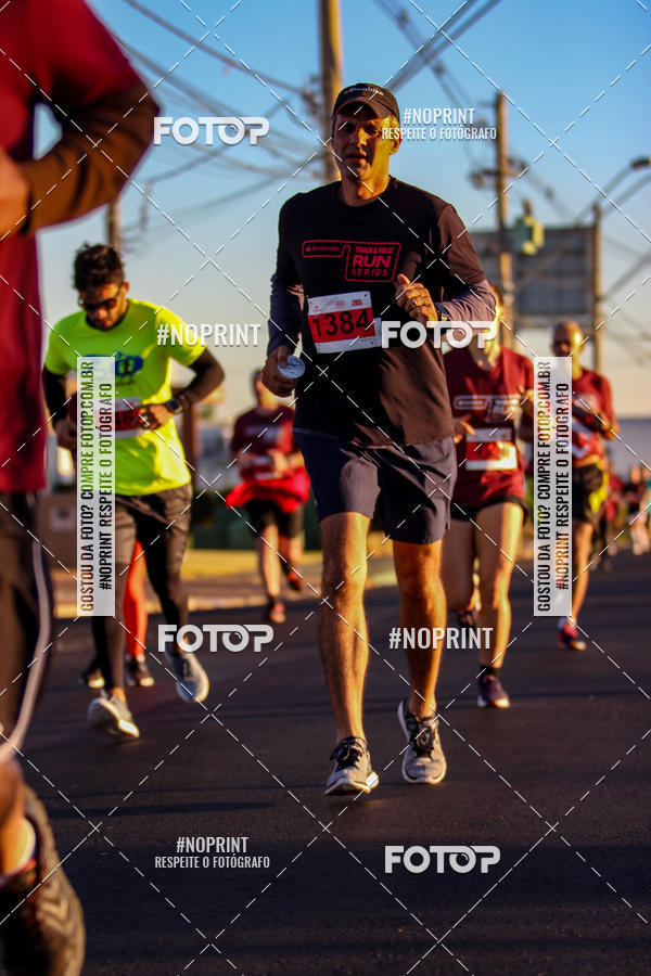 Buy your photos of the eventSANTANDER TRACK&FIELD RUN SERIES Iguatemi So Jos do Rio Preto II on Fotop