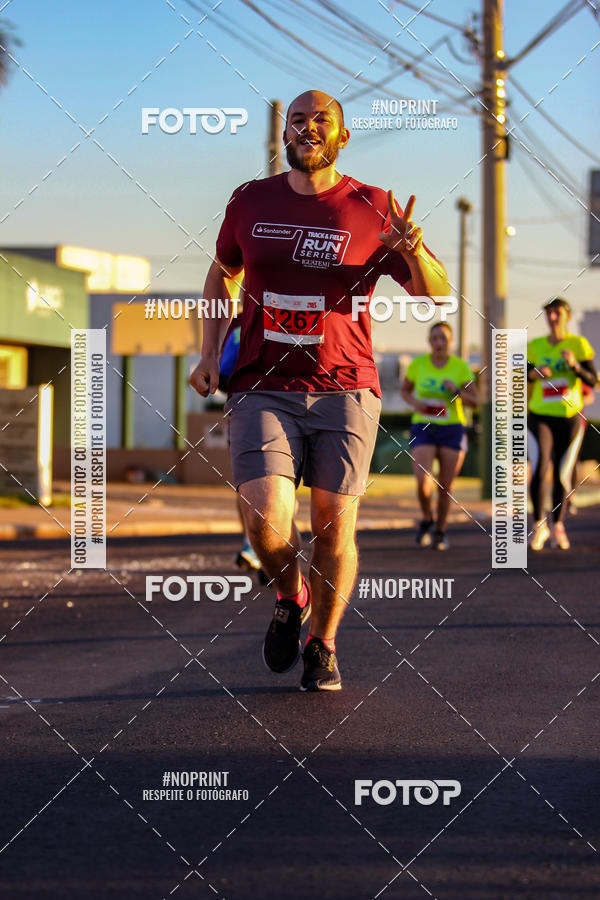 Buy your photos of the eventSANTANDER TRACK&FIELD RUN SERIES Iguatemi So Jos do Rio Preto II on Fotop