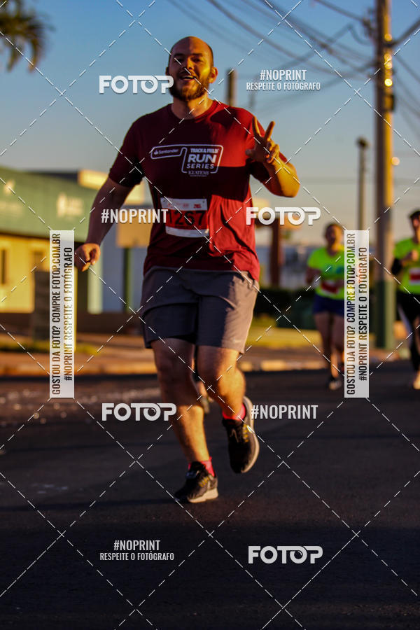Buy your photos of the eventSANTANDER TRACK&FIELD RUN SERIES Iguatemi So Jos do Rio Preto II on Fotop