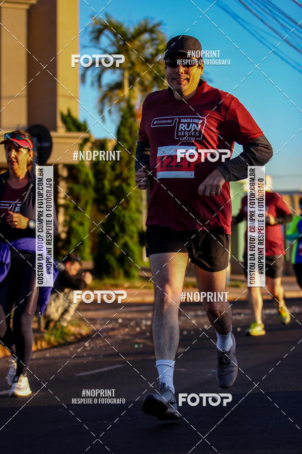 Buy your photos of the eventSANTANDER TRACK&FIELD RUN SERIES Iguatemi So Jos do Rio Preto II on Fotop
