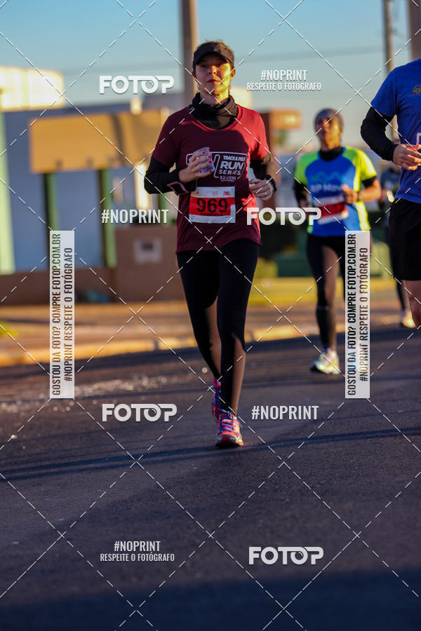 Buy your photos of the eventSANTANDER TRACK&FIELD RUN SERIES Iguatemi So Jos do Rio Preto II on Fotop