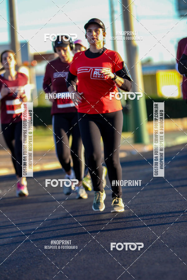 Buy your photos of the eventSANTANDER TRACK&FIELD RUN SERIES Iguatemi So Jos do Rio Preto II on Fotop