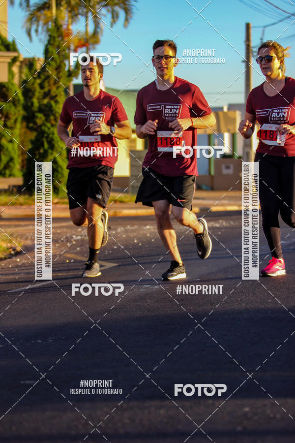 Buy your photos of the eventSANTANDER TRACK&FIELD RUN SERIES Iguatemi So Jos do Rio Preto II on Fotop