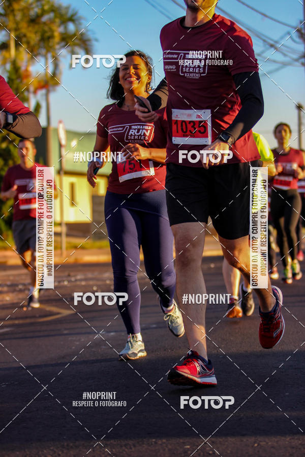 Buy your photos of the eventSANTANDER TRACK&FIELD RUN SERIES Iguatemi So Jos do Rio Preto II on Fotop