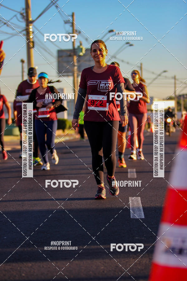 Buy your photos of the eventSANTANDER TRACK&FIELD RUN SERIES Iguatemi So Jos do Rio Preto II on Fotop