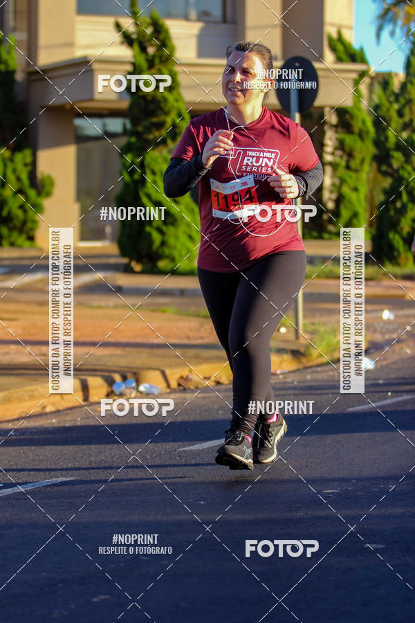 Buy your photos of the eventSANTANDER TRACK&FIELD RUN SERIES Iguatemi So Jos do Rio Preto II on Fotop