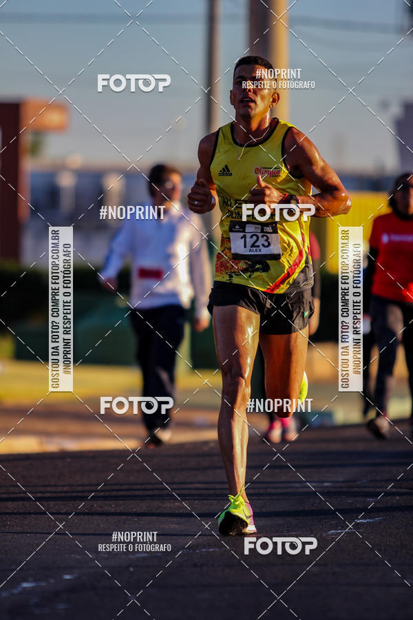 Buy your photos of the eventSANTANDER TRACK&FIELD RUN SERIES Iguatemi So Jos do Rio Preto II on Fotop