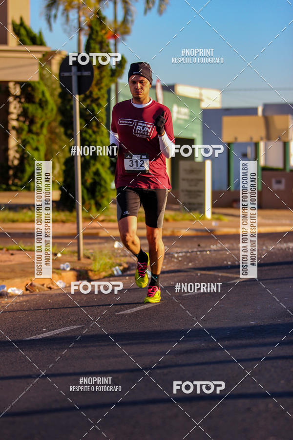 Buy your photos of the eventSANTANDER TRACK&FIELD RUN SERIES Iguatemi So Jos do Rio Preto II on Fotop