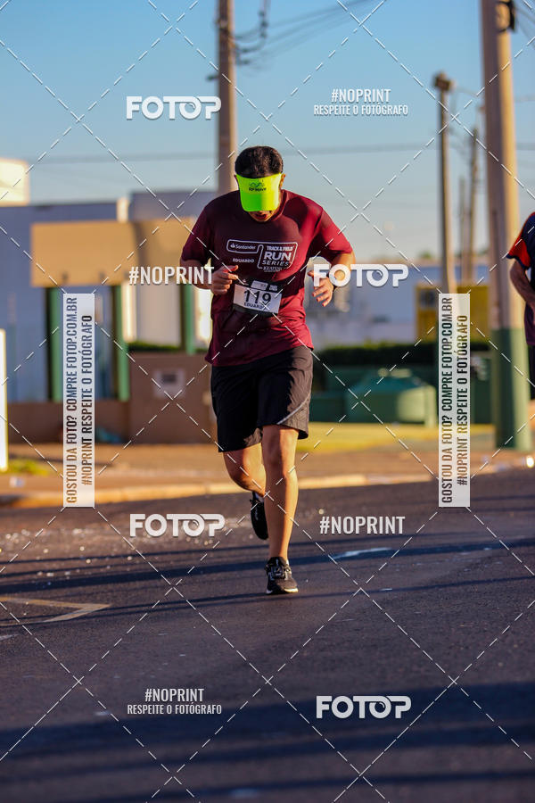 Buy your photos of the eventSANTANDER TRACK&FIELD RUN SERIES Iguatemi So Jos do Rio Preto II on Fotop