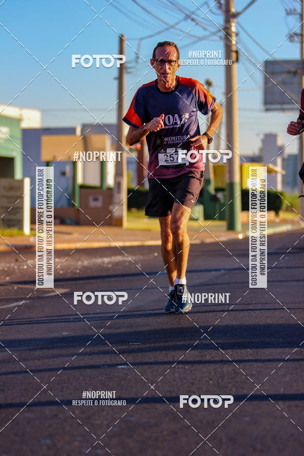 Buy your photos of the eventSANTANDER TRACK&FIELD RUN SERIES Iguatemi So Jos do Rio Preto II on Fotop