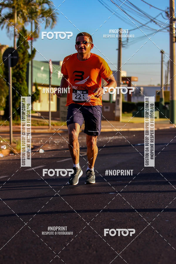 Buy your photos of the eventSANTANDER TRACK&FIELD RUN SERIES Iguatemi So Jos do Rio Preto II on Fotop