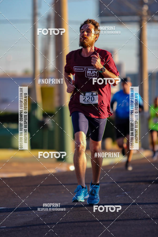 Buy your photos of the eventSANTANDER TRACK&FIELD RUN SERIES Iguatemi So Jos do Rio Preto II on Fotop